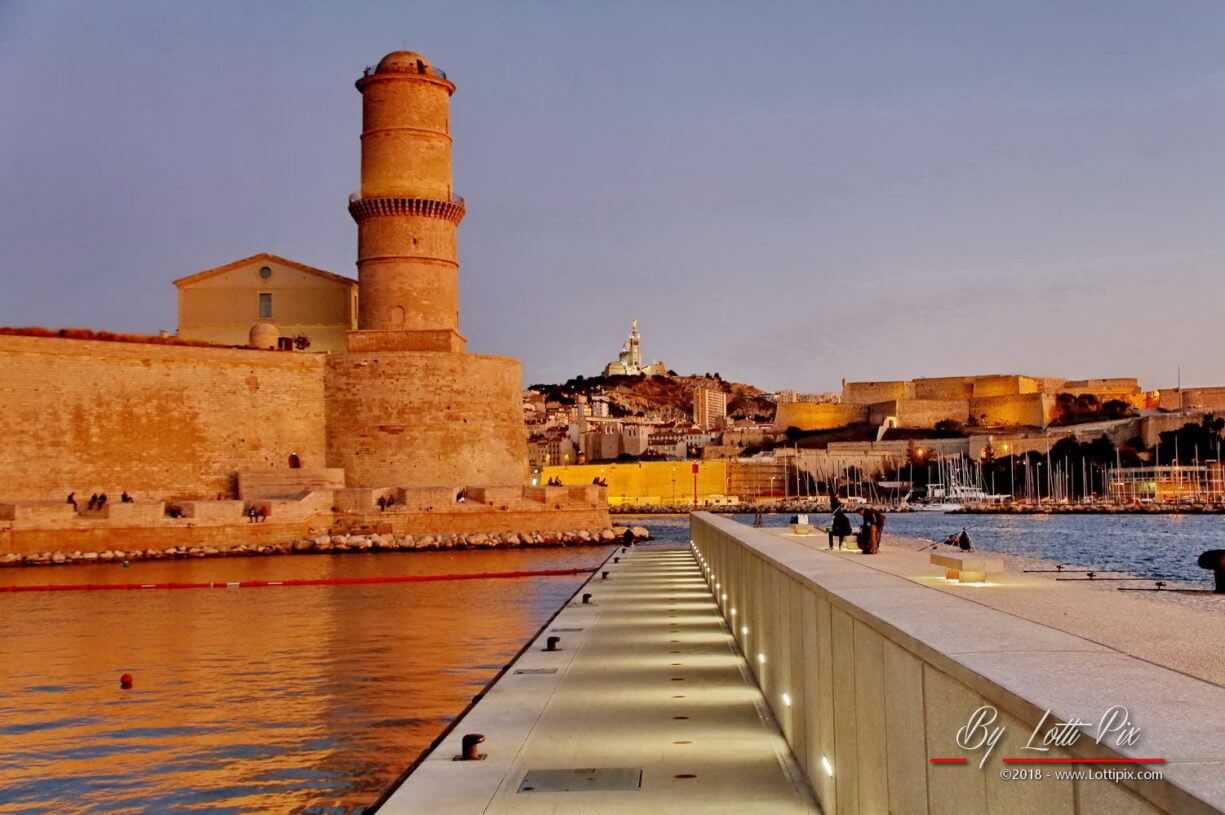 Jetter du MuCEM Marseille Crédit Photos Lotti Pix