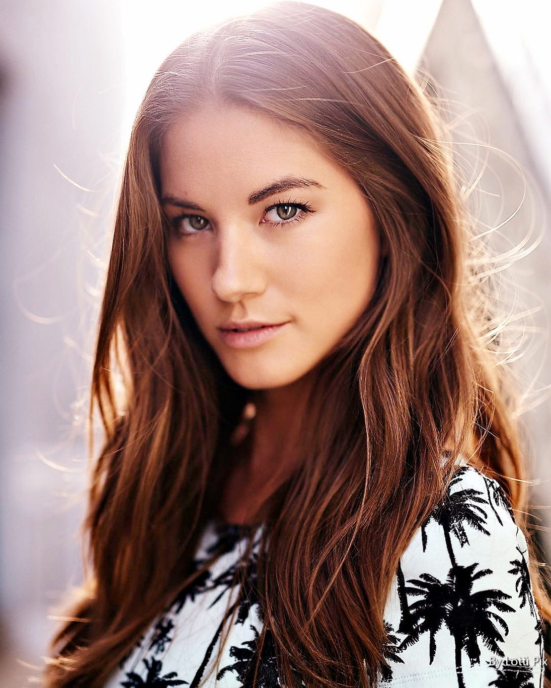 MODELES By Lotti Pix Photographe Professionnel à Marseille,Photos shoot pour MODELES amateur/Professionnel,MODELES By Lotti Pix Photographe Professionnel,modèles: Model Portfolio; Modeling; Photographie; modeling portfolio